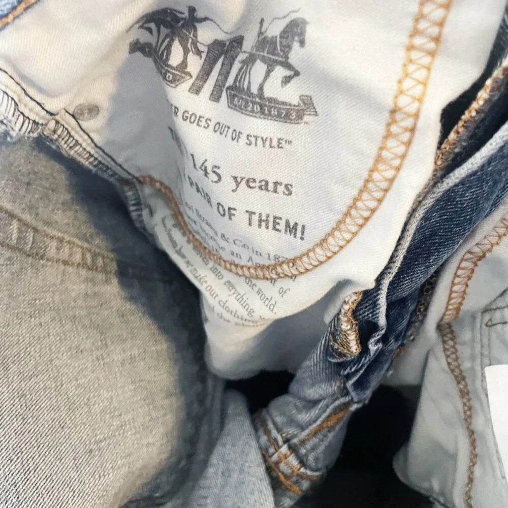Vintage Levi's 505 Mid Rise Straight - Picture 4 of 8